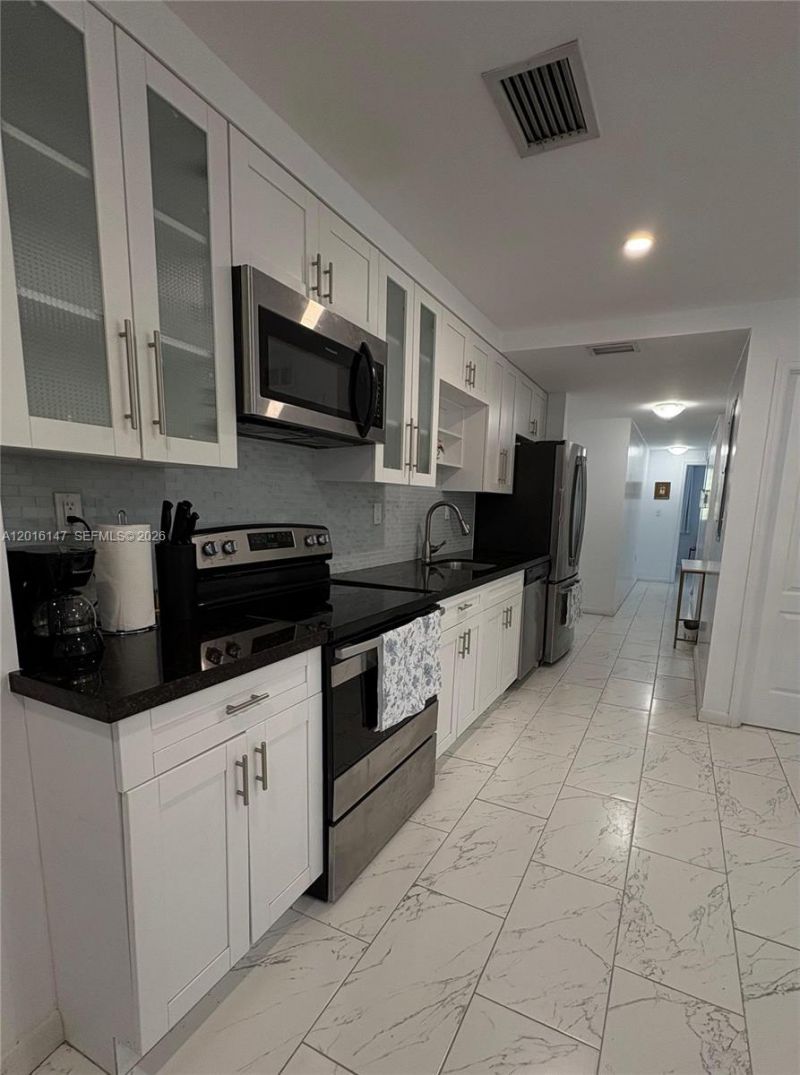 3872 Grand Ave, Unit A, Miami, FL 33133 Photo