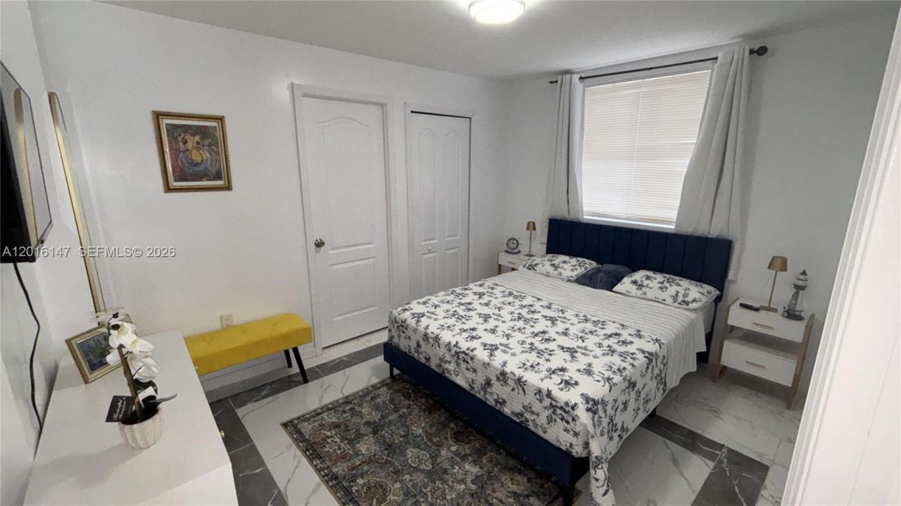 3872 Grand Ave, Unit A, Miami, FL 33133 Photo