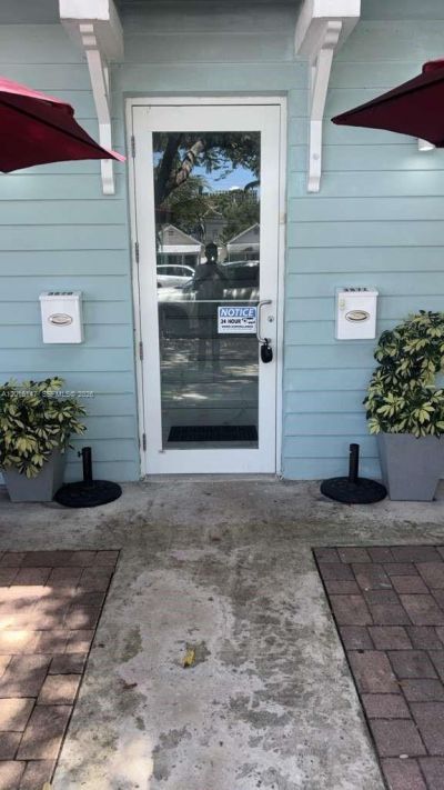 3872 Grand Ave, Unit A, Miami, FL 33133 Photo