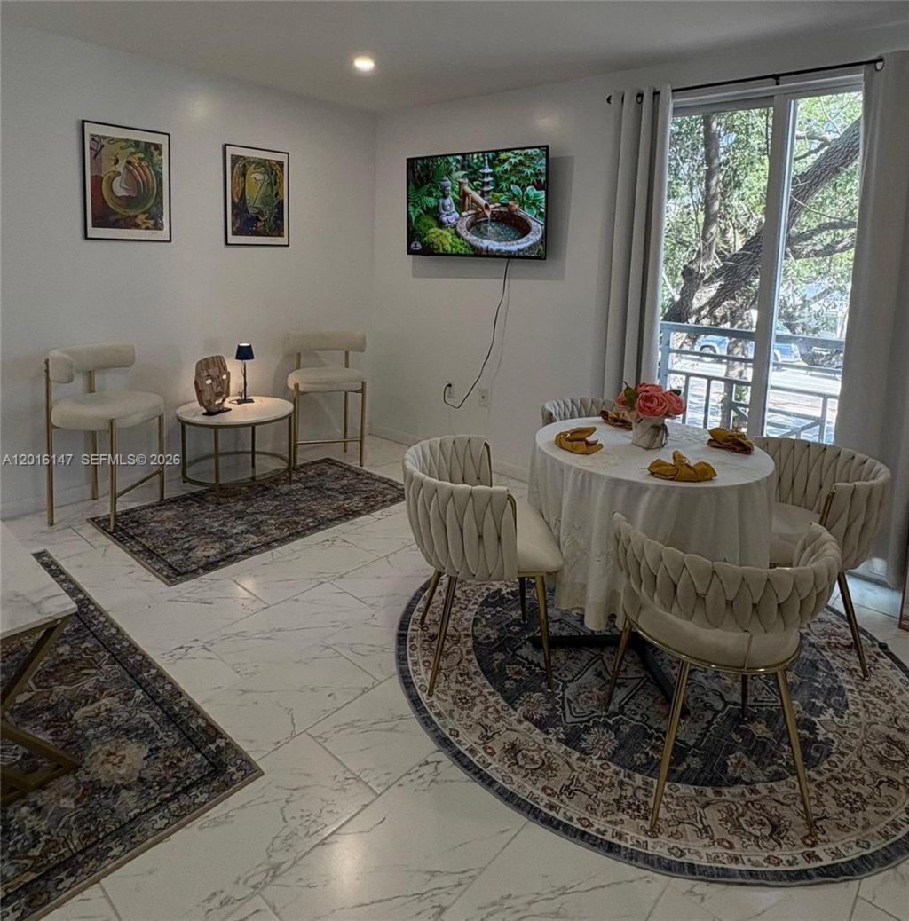3872 Grand Ave, Unit A, Miami, FL 33133 Photo