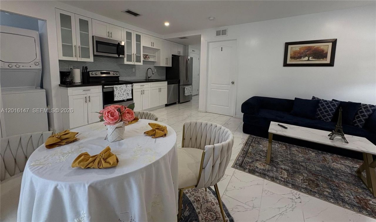 3872 Grand Ave, Unit A, Miami, FL 33133 Photo