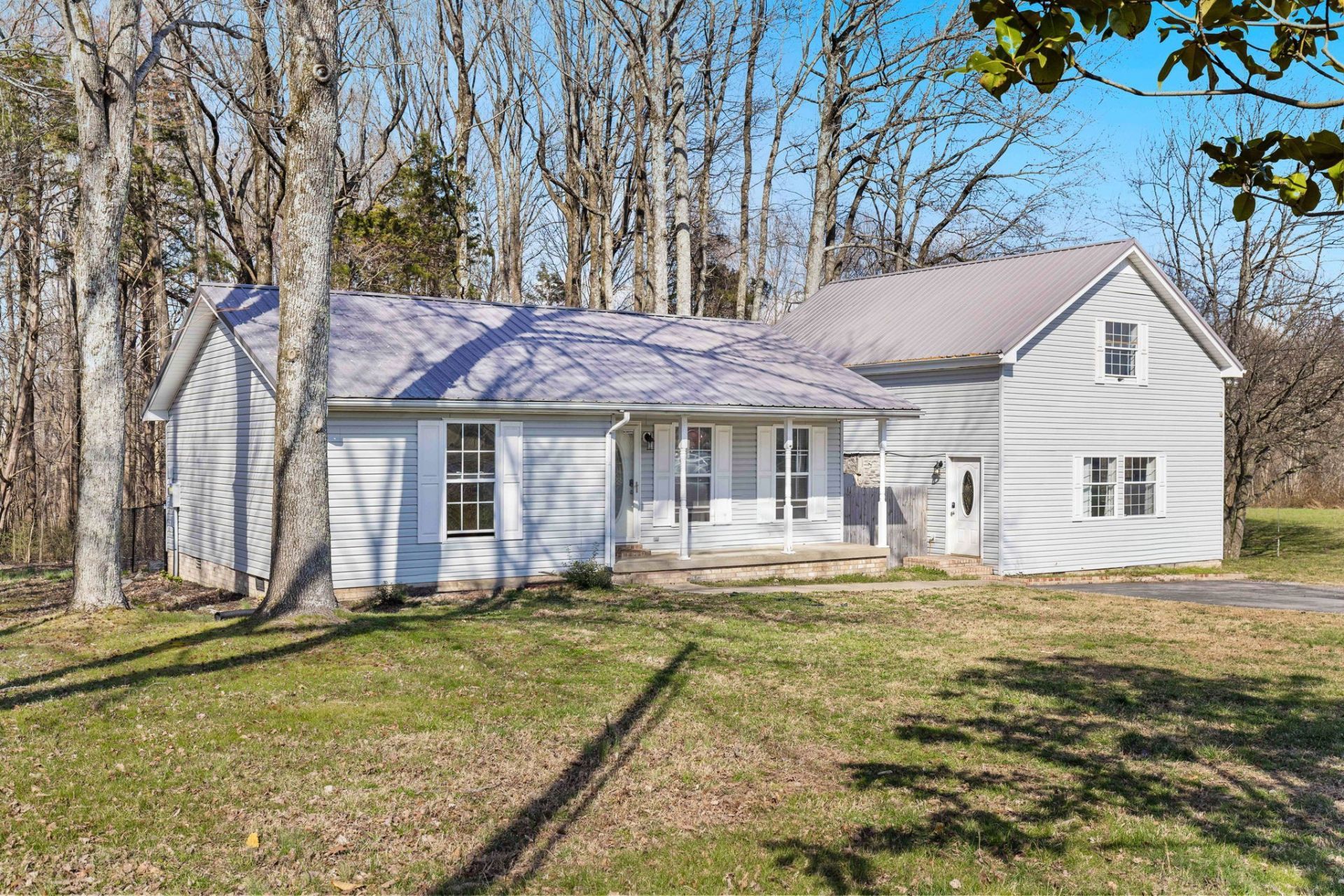 4016 Bentle Dr, Westmoreland, TN 37186 Main Photo