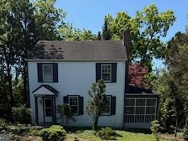 305 W DIAMOND AVENUE , GAITHERSBURG, MD 20877