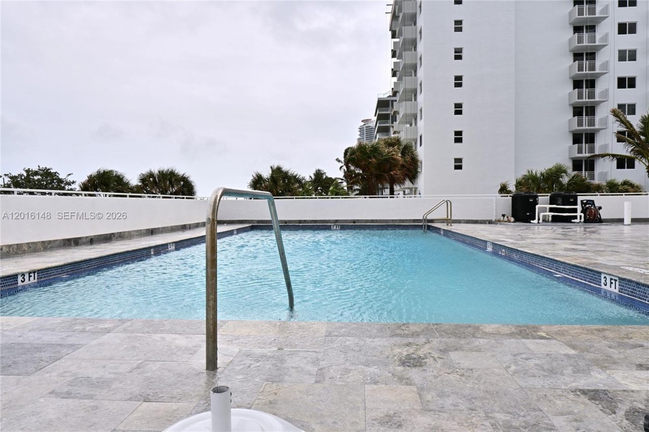 401 Ocean Dr, Unit 924, Miami Beach, FL 33139 Photo
