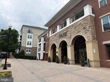 2321 25TH STREET S, Unit 2-104, ARLINGTON, VA 22206