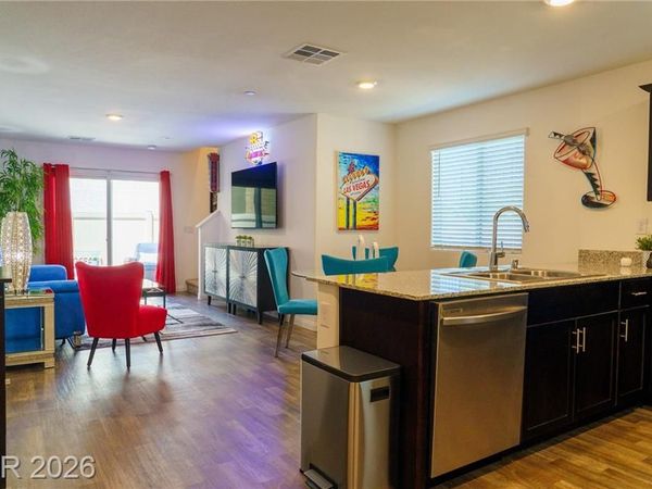2708 Tahiti Grape Way , Unit 4, Las Vegas, NV 89183