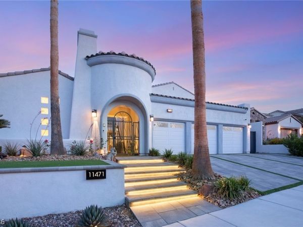 11471 Timber Mountain Avenue , Las Vegas, NV 89135