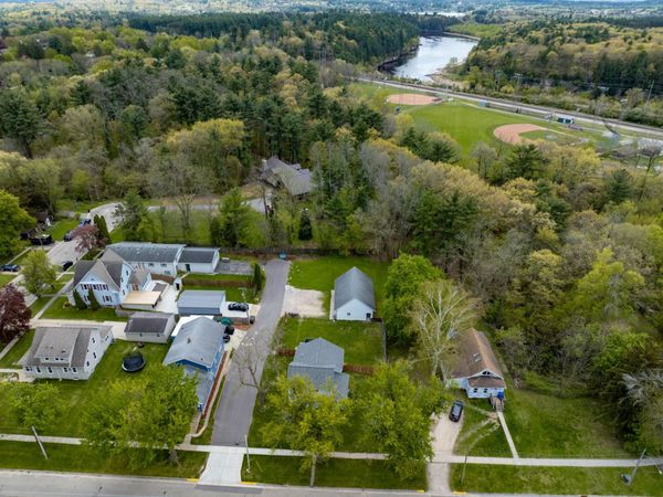 420 Minnesota Avenue, Wisconsin Dells, WI 53965