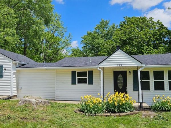 393 N Main Street, Waynesville, OH 45068