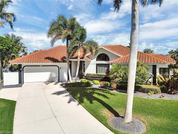 960 Beaver CT , MARCO ISLAND, FL 34145