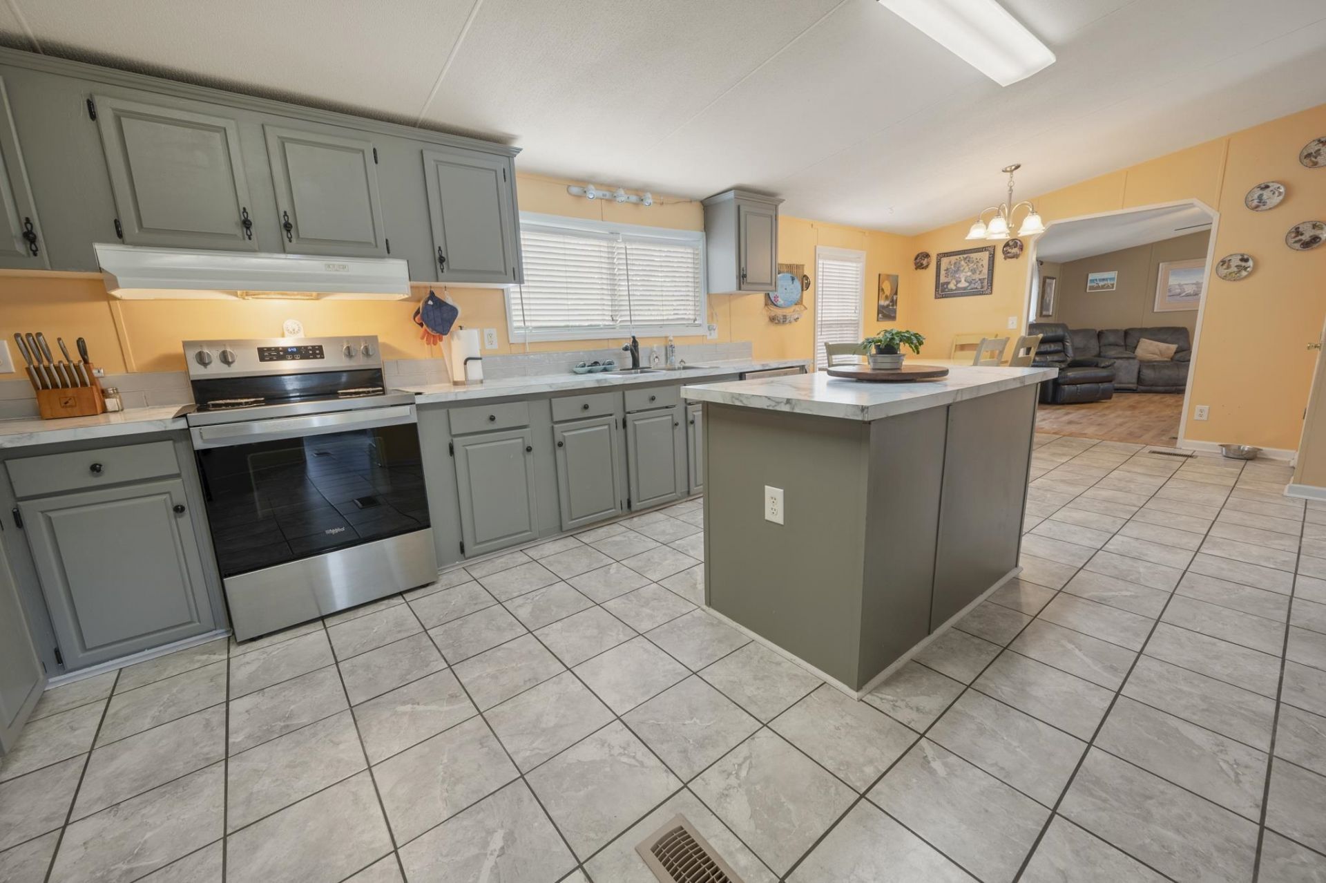 8629 Bragg Dr.  Photo 8