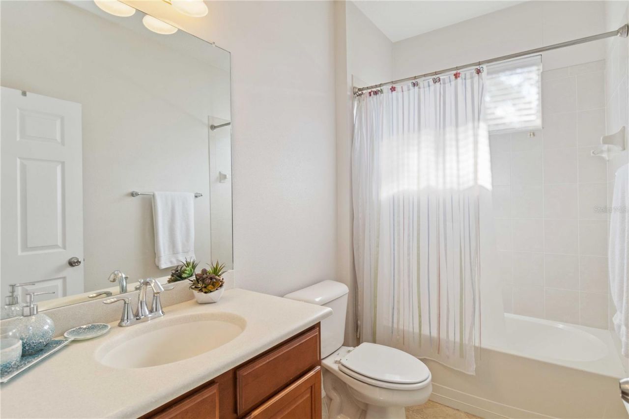 6815 45th Terrace E, Bradenton, FL 34203 Photo