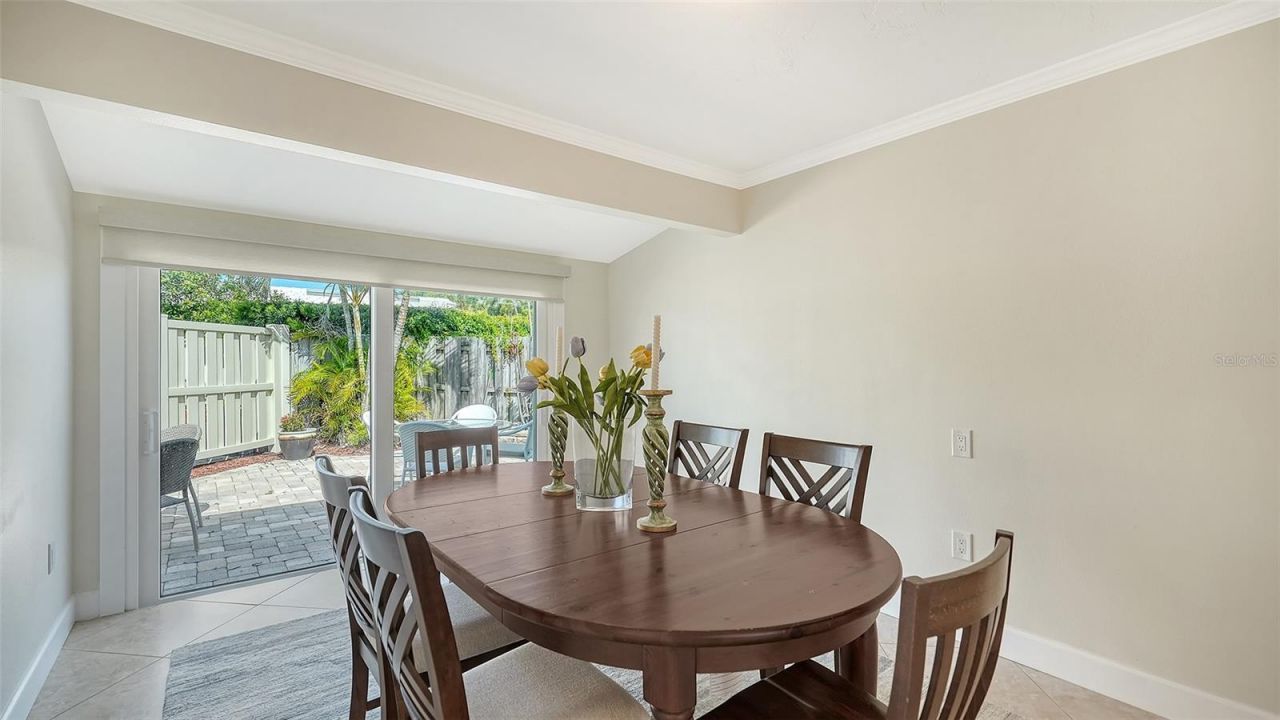 206 Hourglass Way, Unit V10, Sarasota, FL 34242 Photo