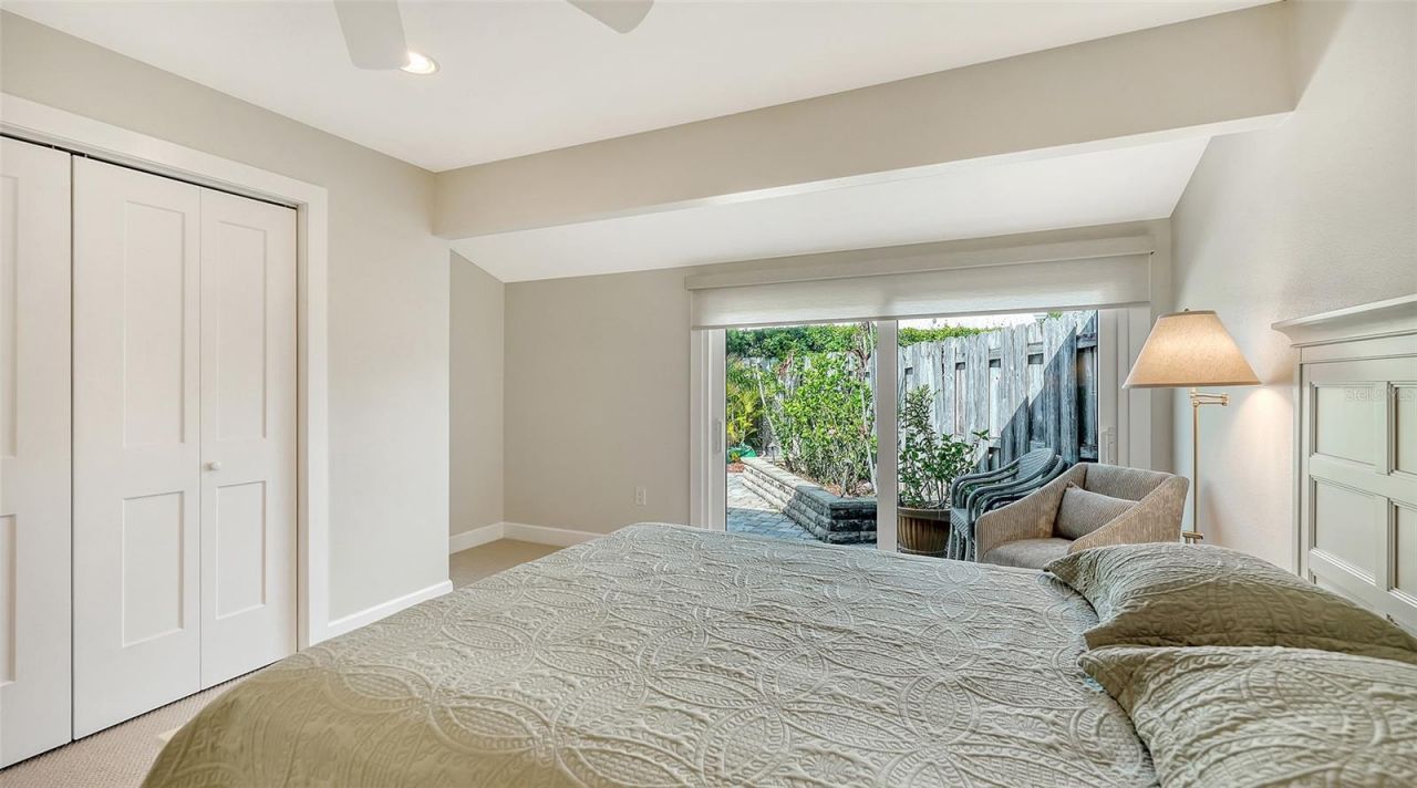 206 Hourglass Way, Unit V10, Sarasota, FL 34242 Photo