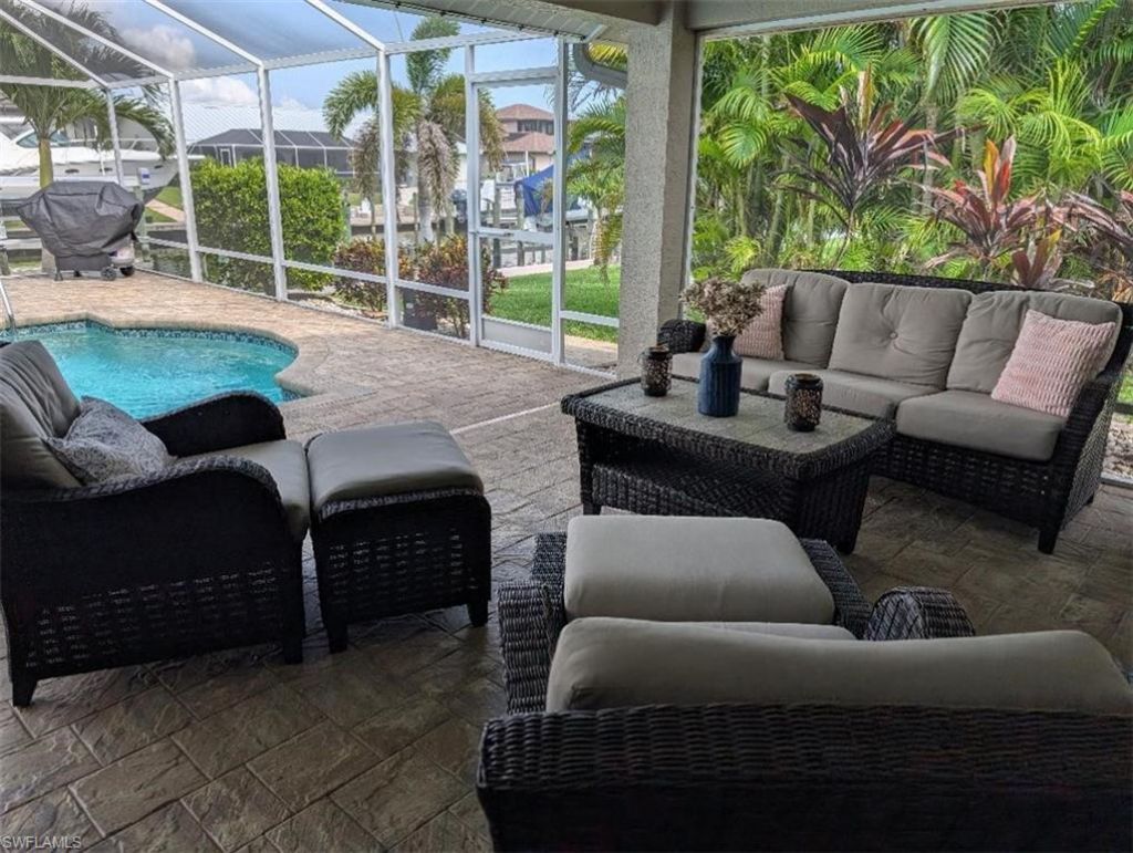 5008 SW 9th Pl, Cape Coral, FL 33914 Photo