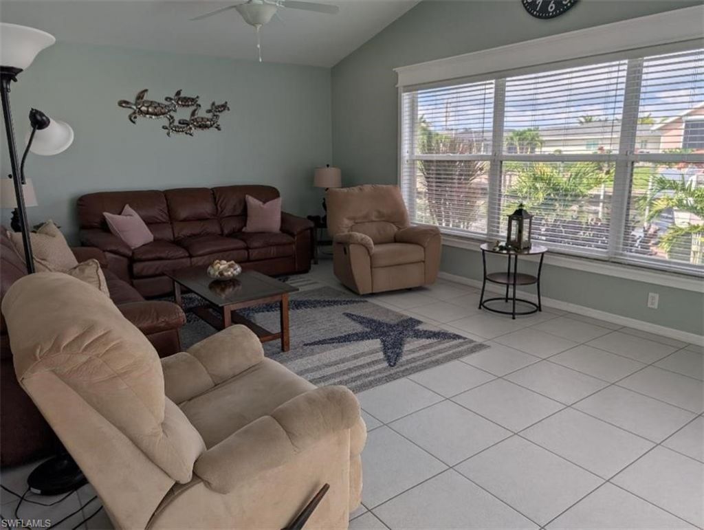 5008 SW 9th Pl, Cape Coral, FL 33914 Photo