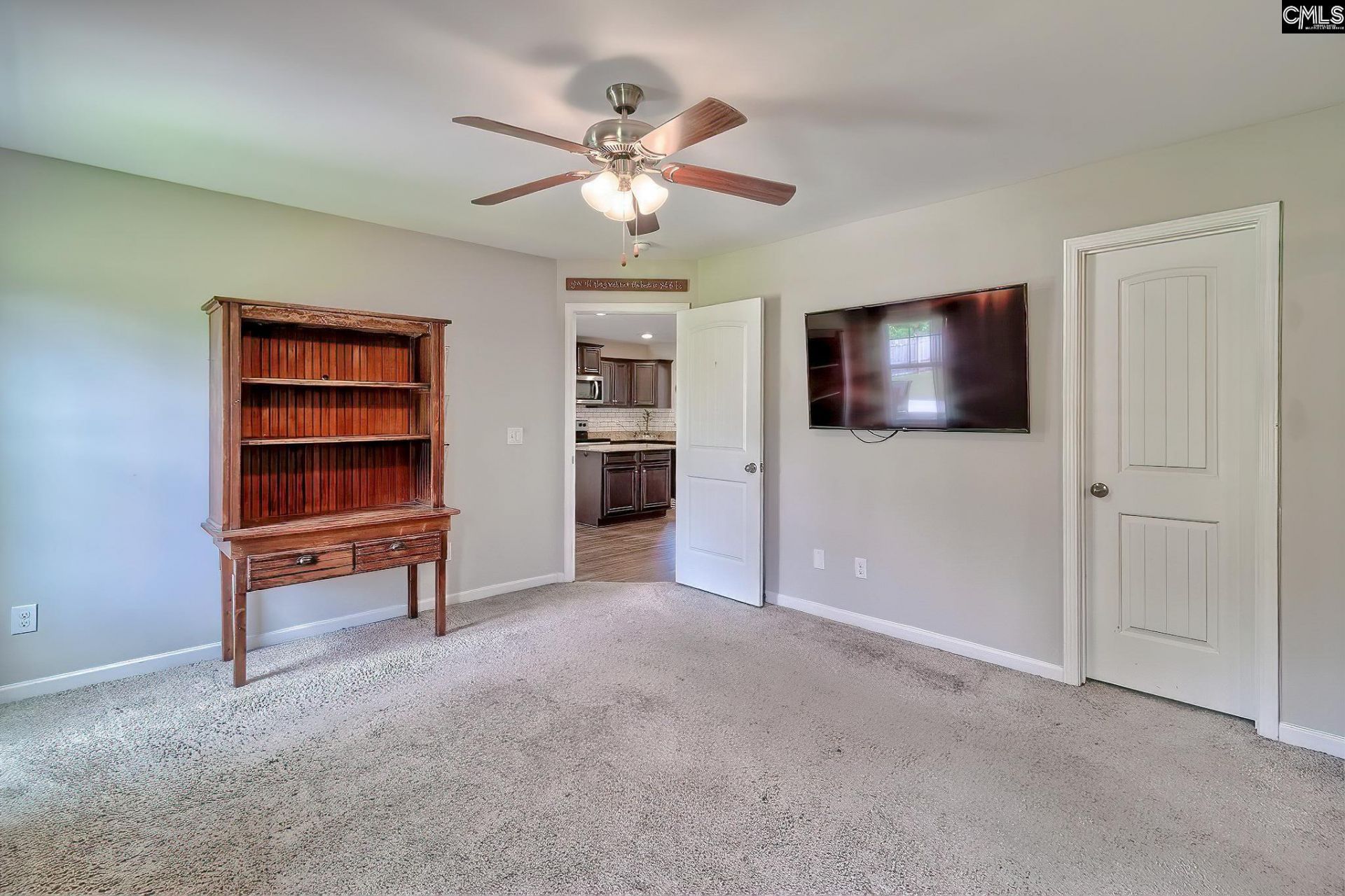 435 Crassula Drive Photo 23