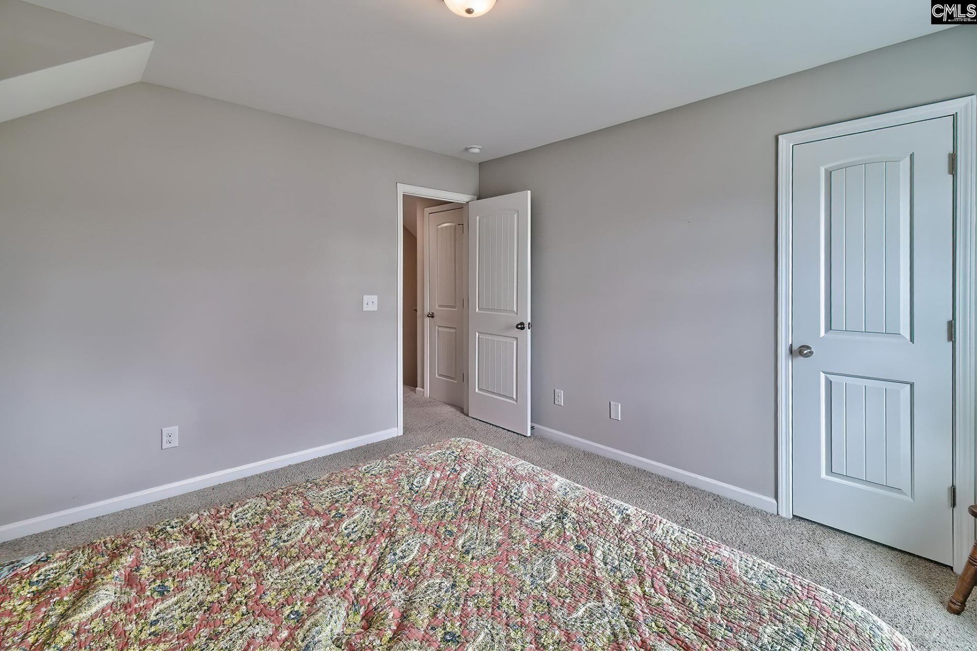 435 Crassula Drive Photo 27