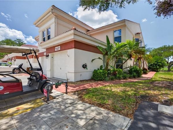 13190 Oakmont DR , Unit 6, FORT MYERS, FL 33907