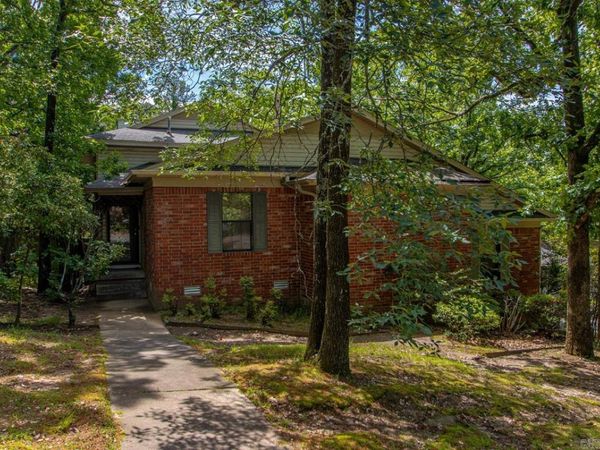 21 Woodlore Circle , Little Rock, AR 72211