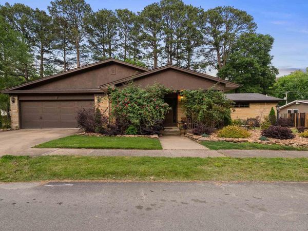 25 Harding Dr., Searcy, AR 72143