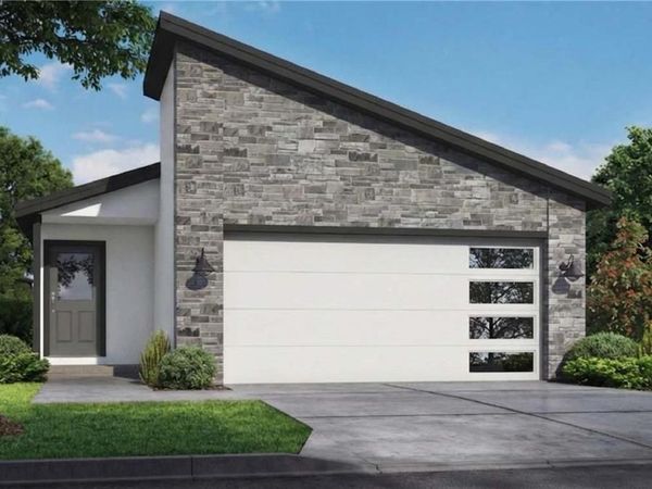 716 Glenn Circle, Raymore, MO 64083