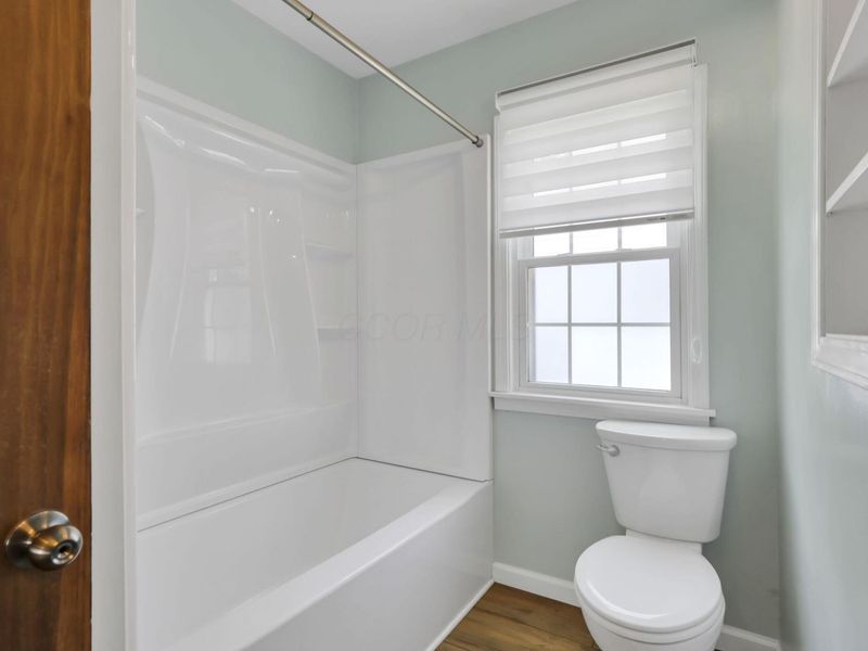 910 Wiltshire Road, Columbus, OH 43204 Photo 30