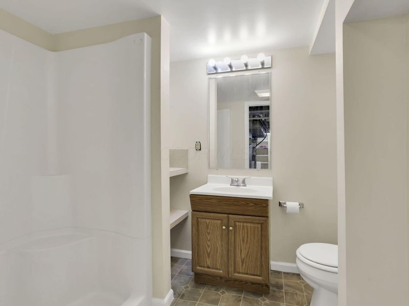 910 Wiltshire Road, Columbus, OH 43204 Photo 52