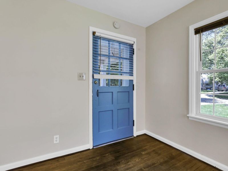 910 Wiltshire Road, Columbus, OH 43204 Photo 7