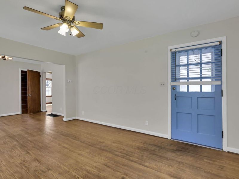 910 Wiltshire Road, Columbus, OH 43204 Photo 9