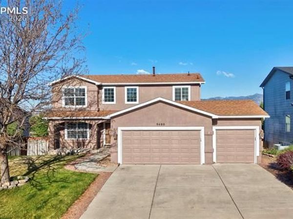 9480 Summit Mesa Drive, Fountain, CO 80817