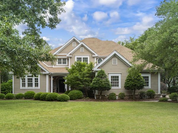 99 Hunters Oak Ct., Pawleys Island, SC 29585