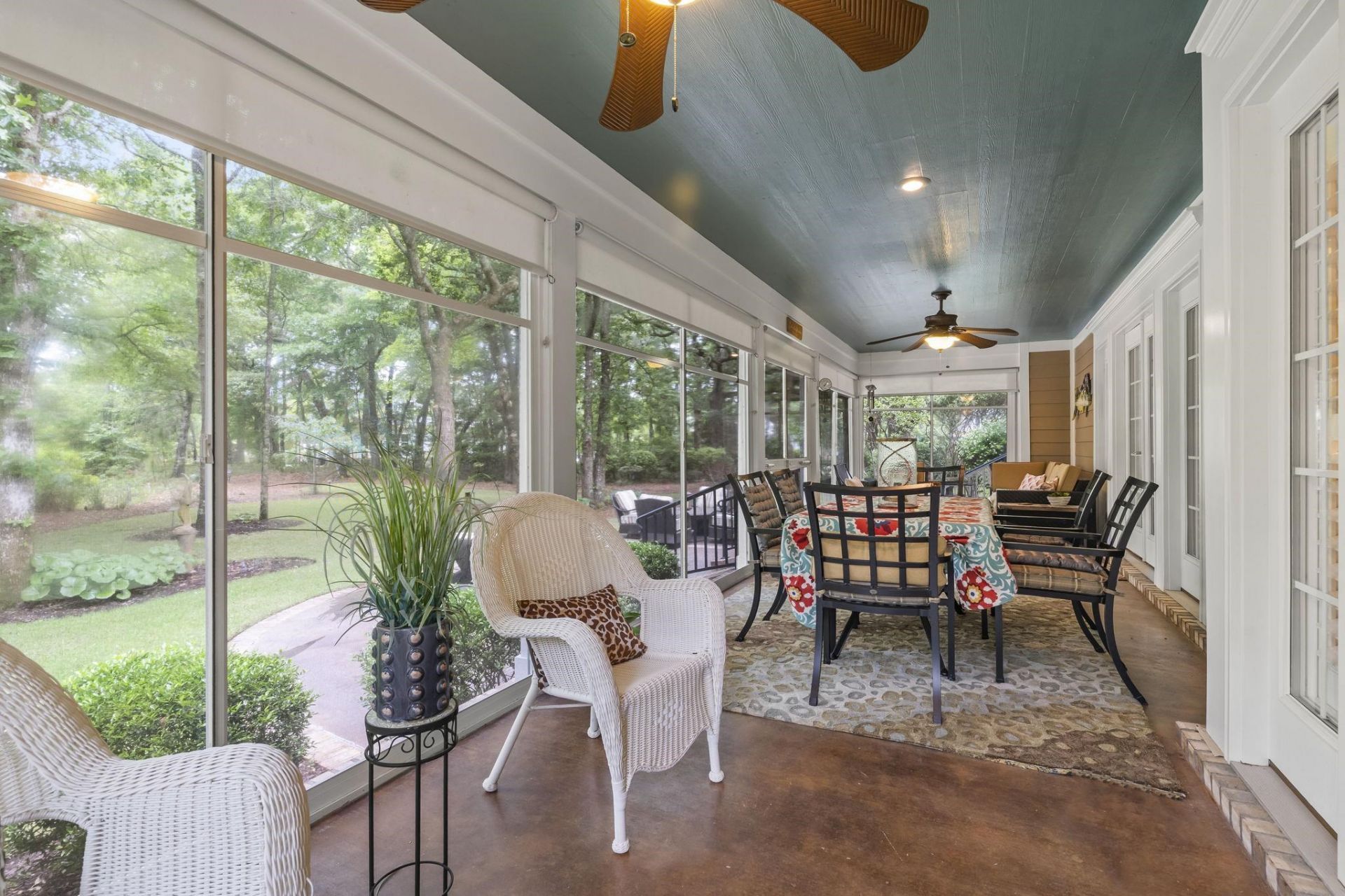 99 Hunters Oak Ct. Photo 22