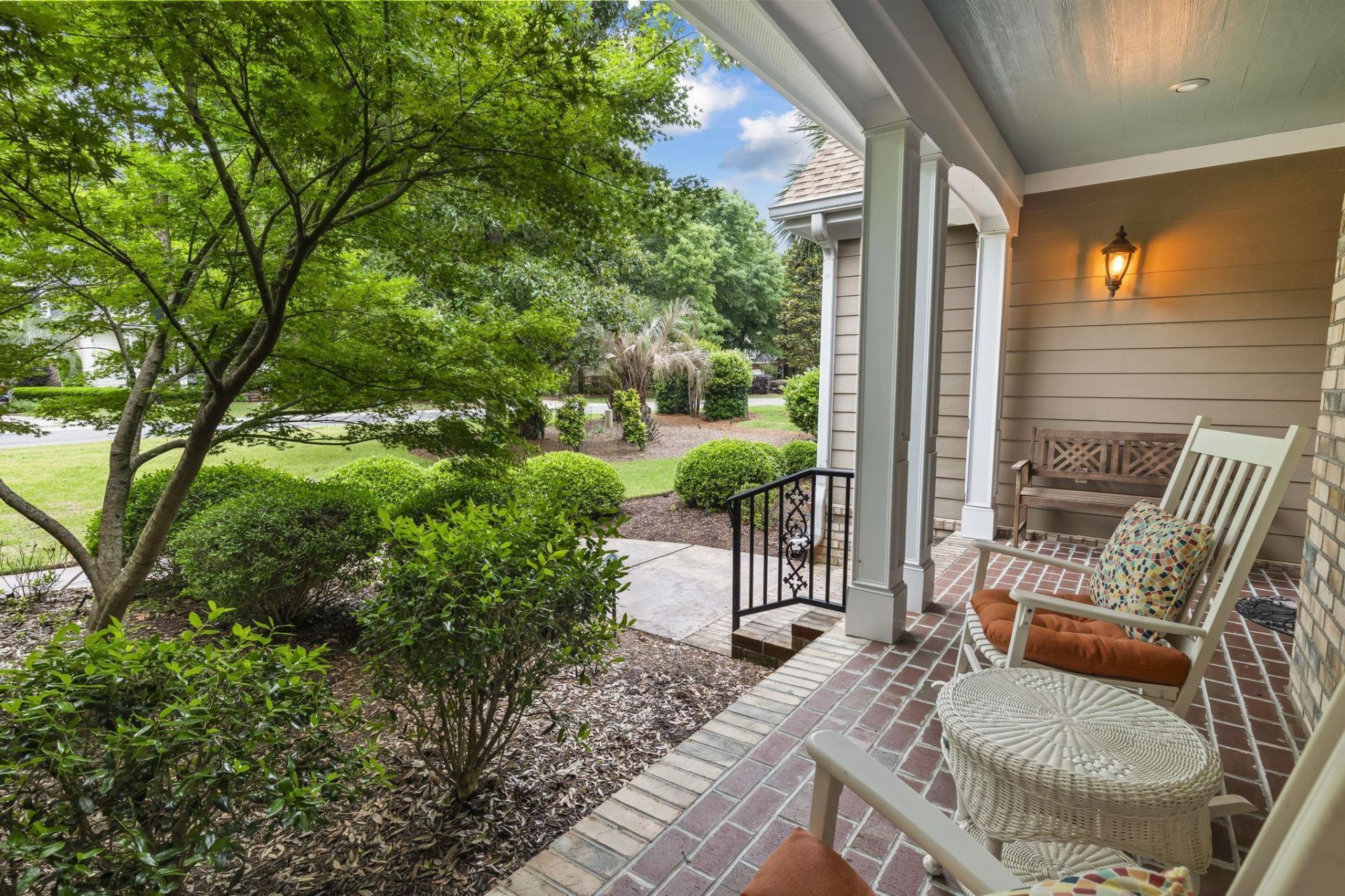 99 Hunters Oak Ct. Photo 7
