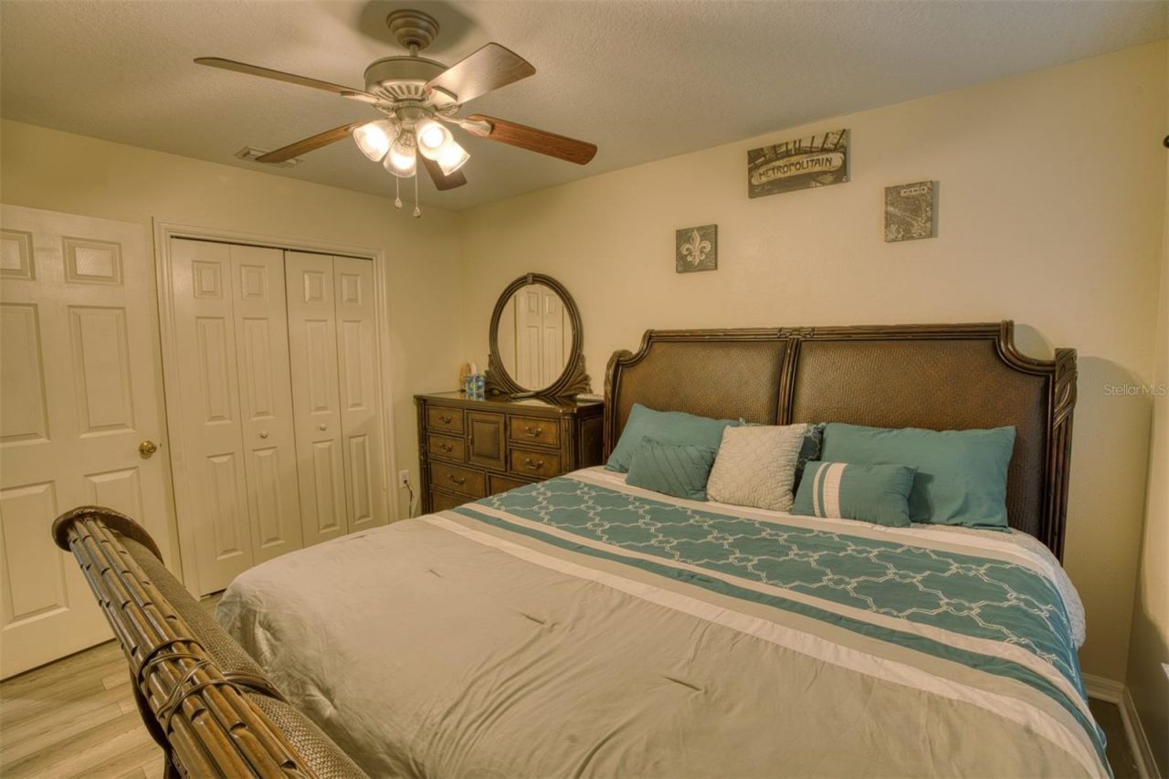 4303 Orange Ridge Court, Valrico, FL 33596 Photo