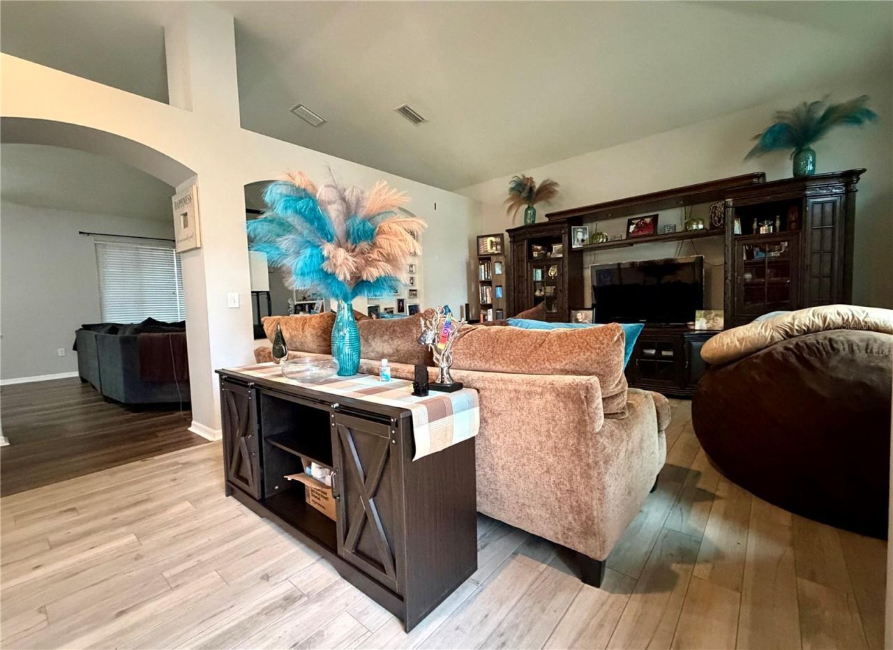 4303 Orange Ridge Court, Valrico, FL 33596 Photo