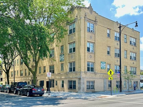 4756 N MAPLEWOOD Avenue , Unit 108, Chicago, IL 60625