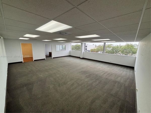 2727 E Oakland Park Blvd , Unit 305, Fort Lauderdale, FL 33306