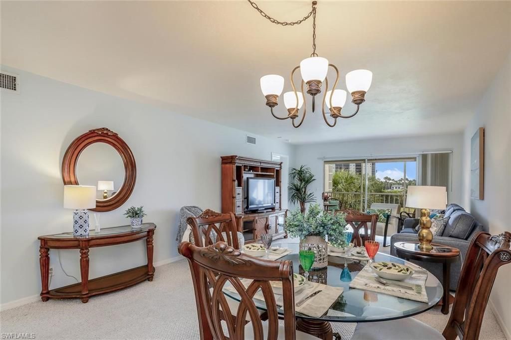 340 Horse Creek Dr, Unit 305, Naples, FL 34110 Photo