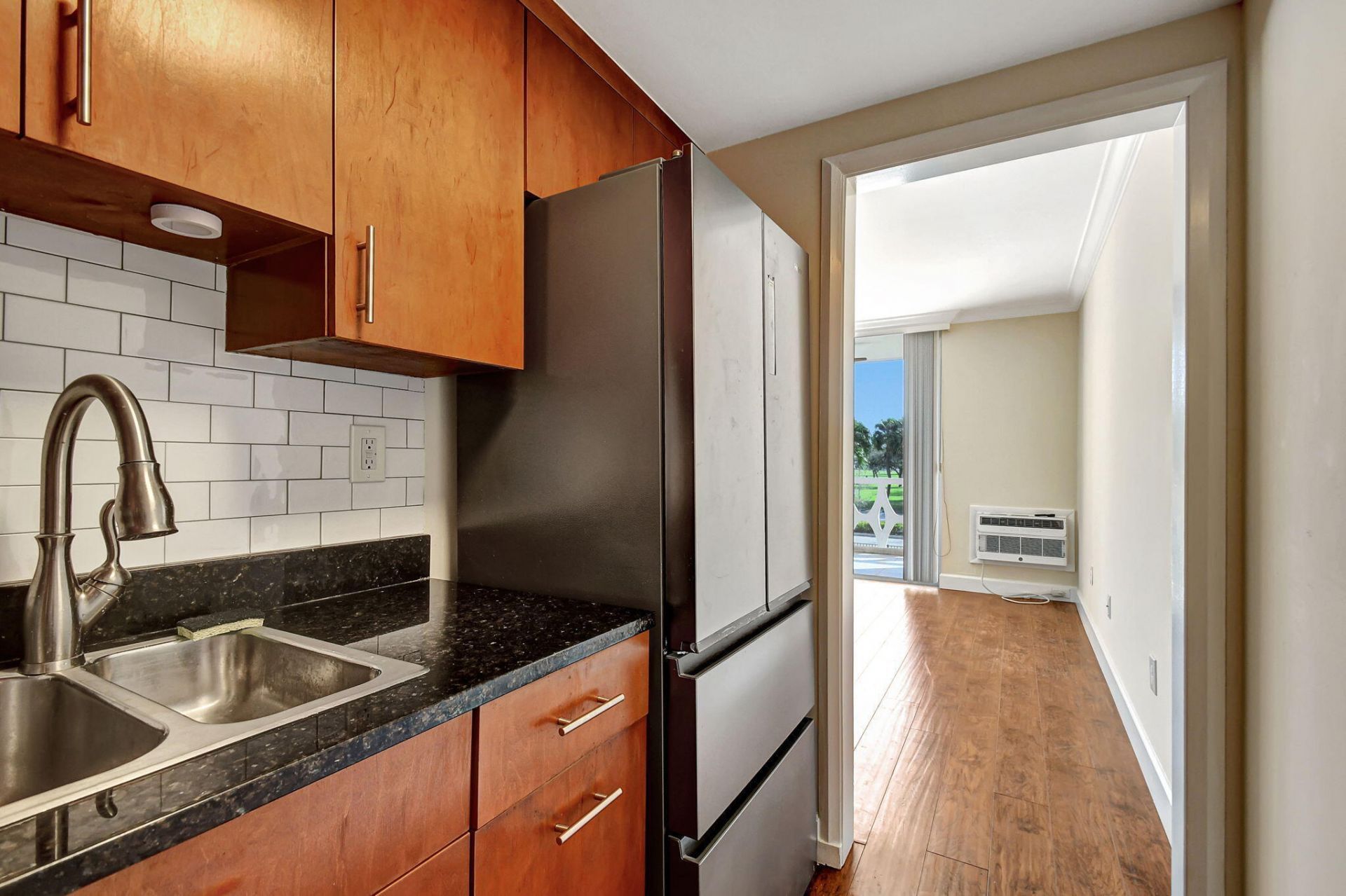 15 S Golfview Road, Unit 204, Lake Worth Beach, FL 33460 Photo