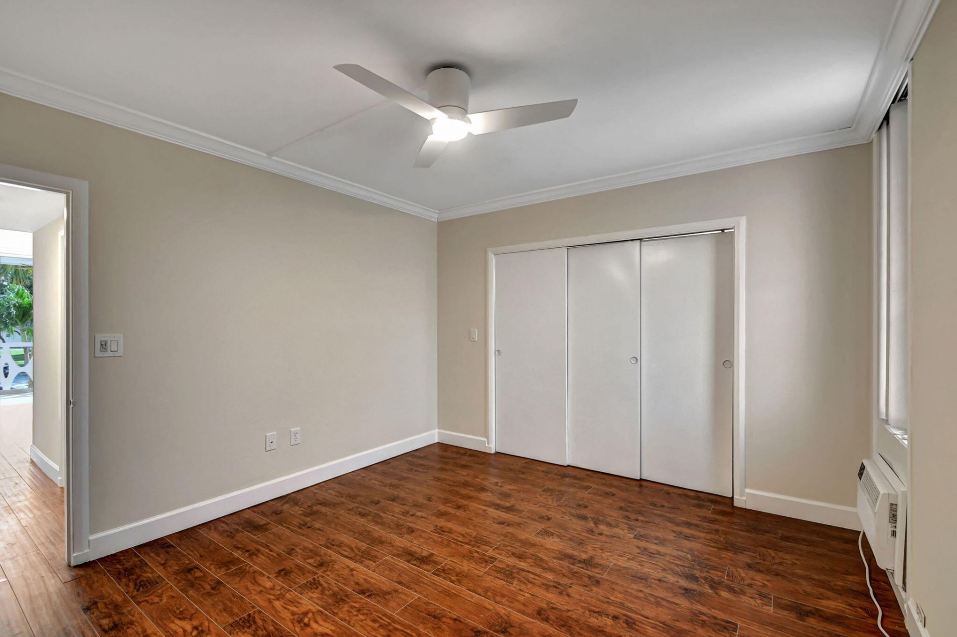 15 S Golfview Road, Unit 204, Lake Worth Beach, FL 33460 Photo