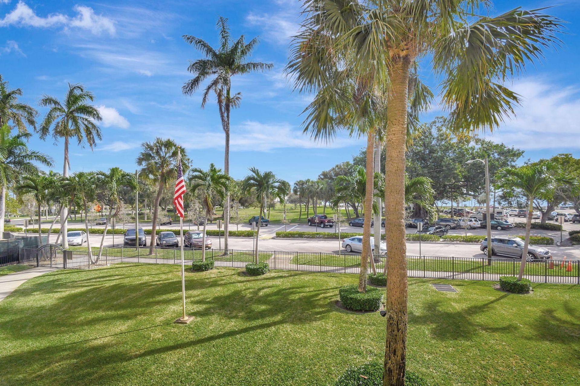 15 S Golfview Road, Unit 204, Lake Worth Beach, FL 33460 Photo