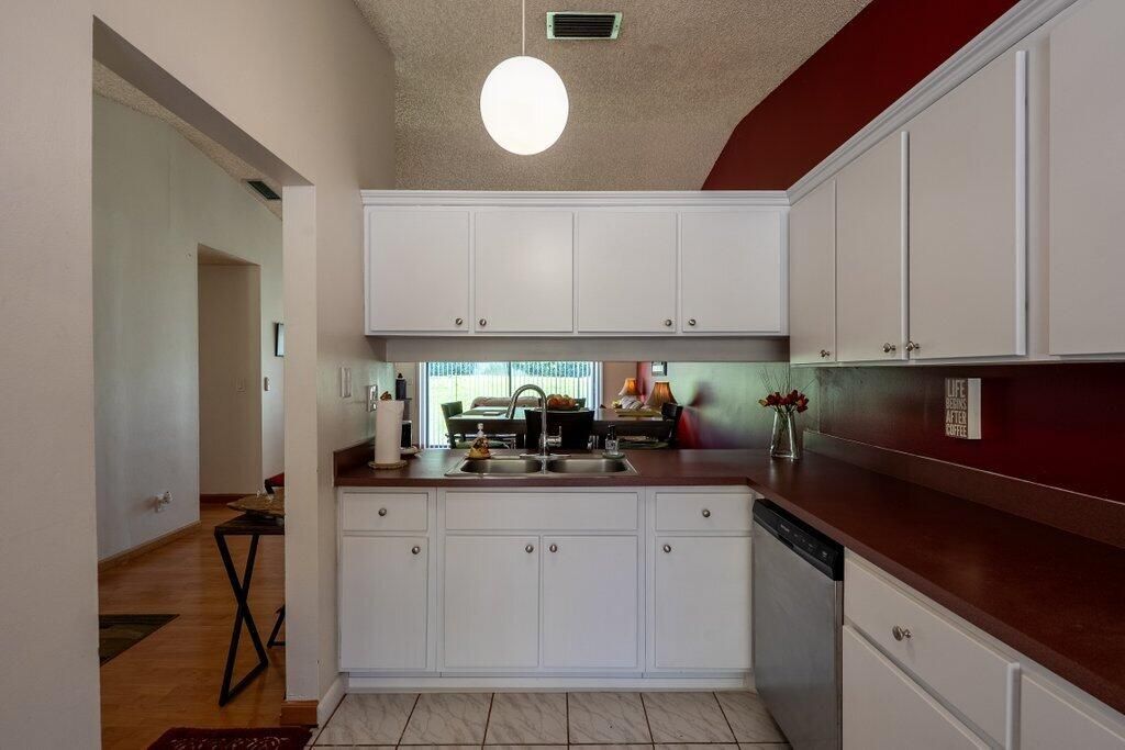 1 Afton Place, Boynton Beach, FL 33426 Photo