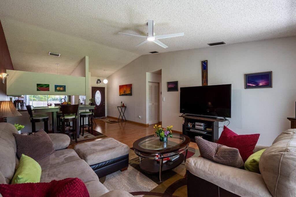 1 Afton Place, Boynton Beach, FL 33426 Photo