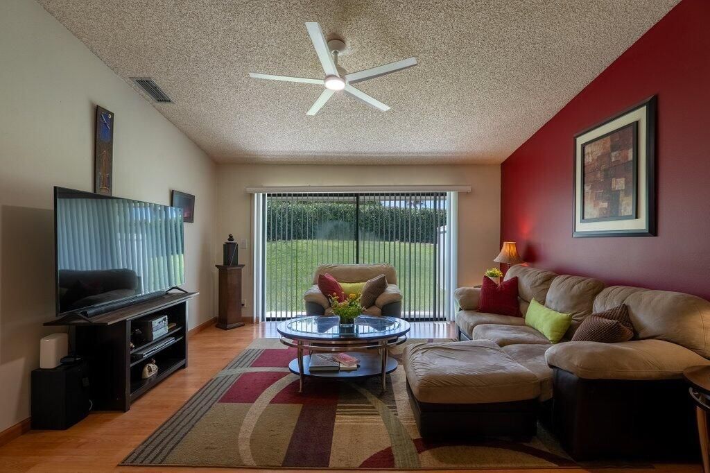 1 Afton Place, Boynton Beach, FL 33426 Photo