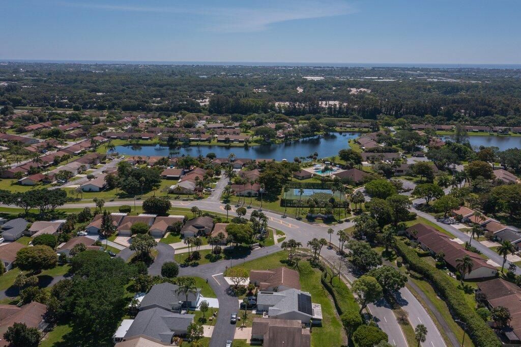 1 Afton Place, Boynton Beach, FL 33426 Photo