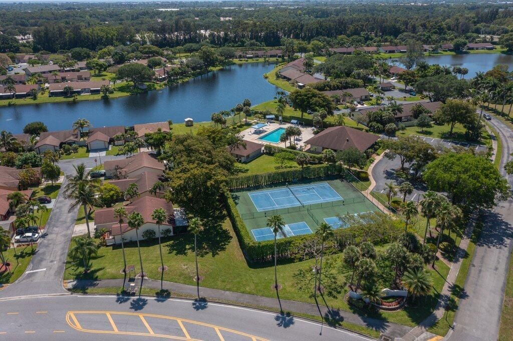 1 Afton Place, Boynton Beach, FL 33426 Photo