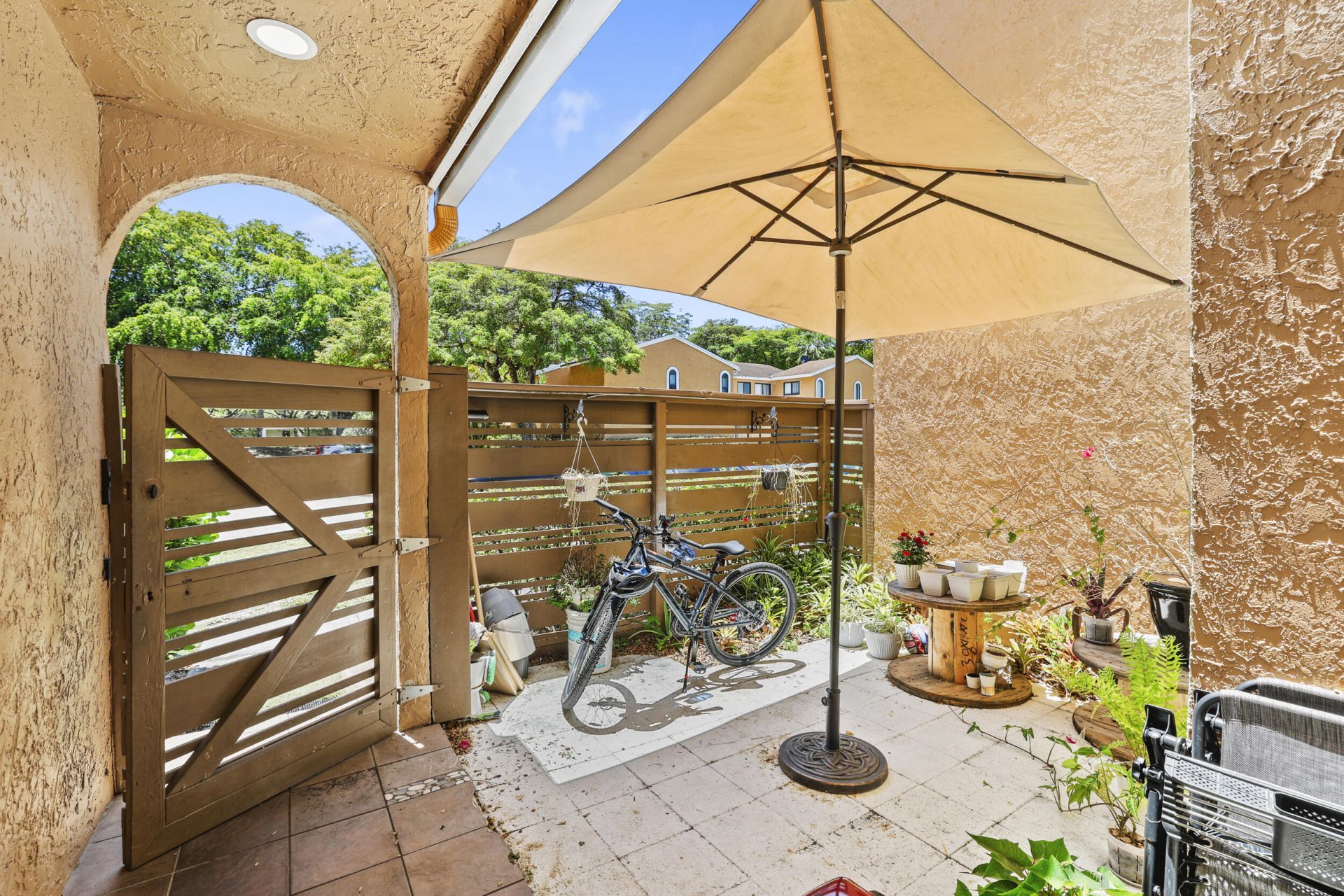8061 NW 71st Court, Tamarac, FL 33321 Photo