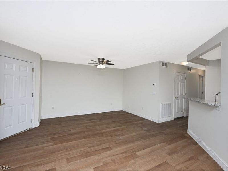 3800 Rosemont Boulevard, Unit 107D, Fairlawn, OH 44333 Photo 17