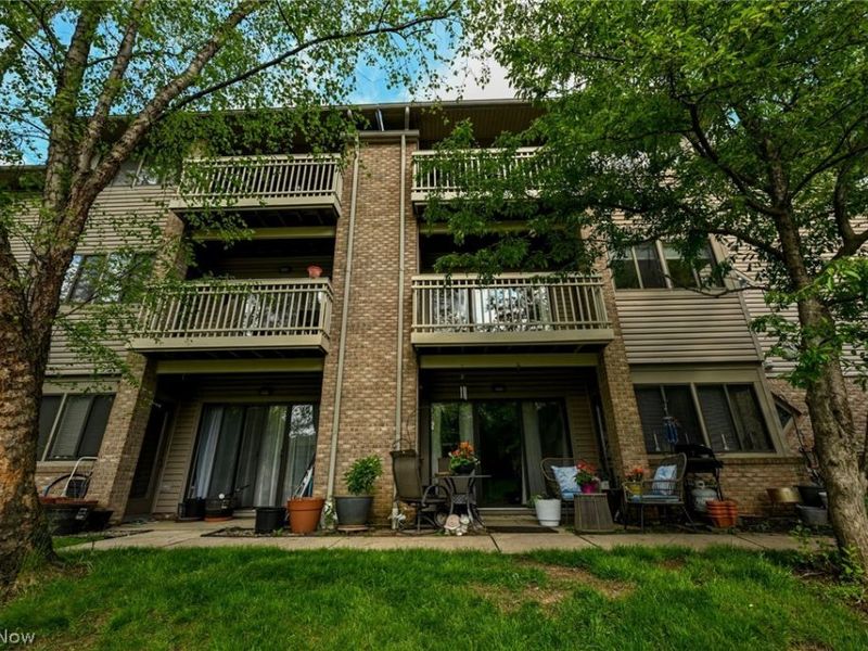 3800 Rosemont Boulevard, Unit 107D, Fairlawn, OH 44333 Photo 7